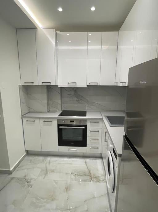 Luxury Apartment Next To Agias Sofias Thessaloniki Exterior foto